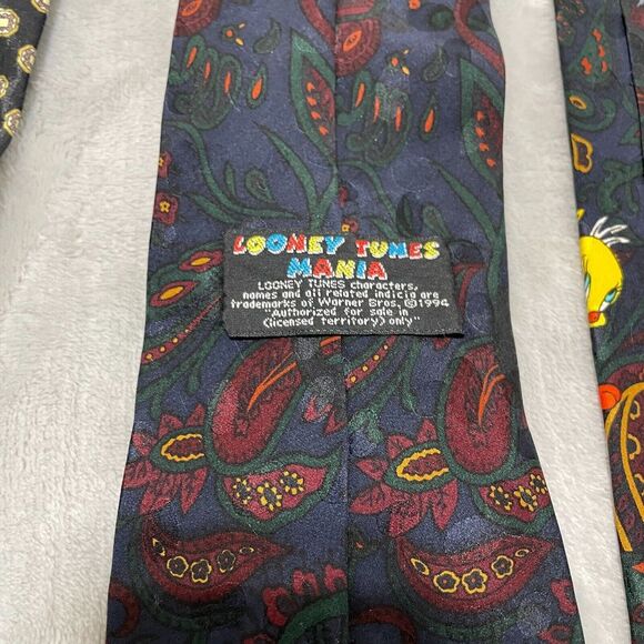 Vintage Disney Looney Tunes Ties Mens Daffy Duck Tweetie Bugs Bunny Lot of 2 - Picture 7 of 12